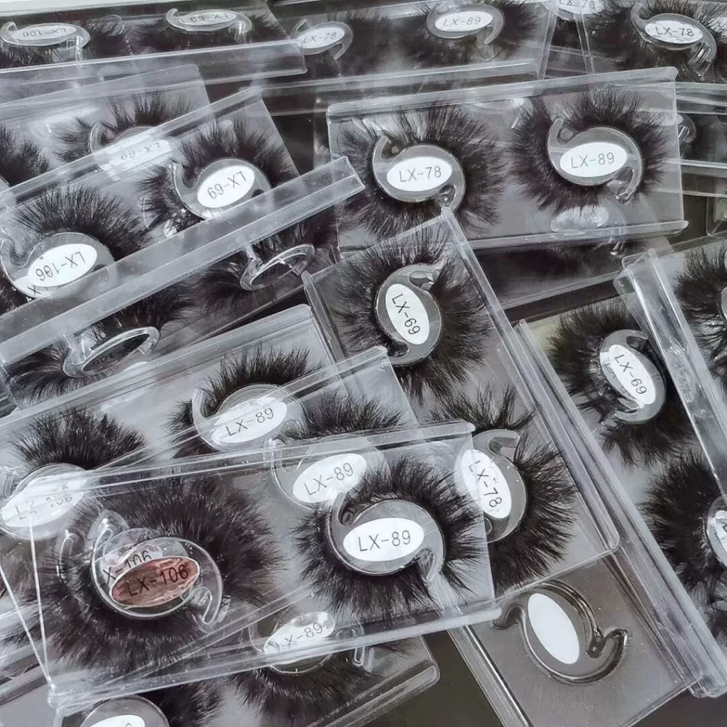 Why-Do-You-Need-To-Order-Lash-Boxes-When-Ordering-Eyelashes-10112