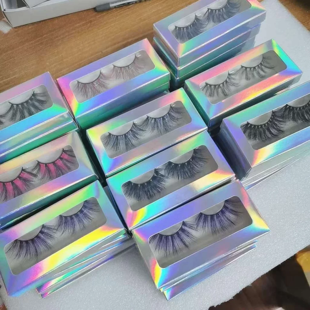 Why-Do-You-Need-To-Order-Lash-Boxes-When-Ordering-Eyelashes-10113